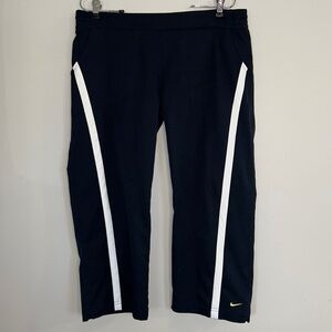 Nike Striped Capri Joggers Size L